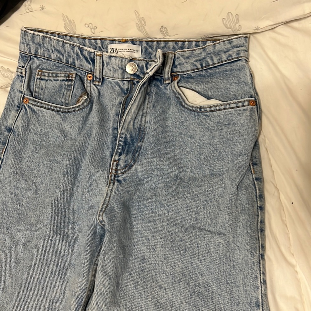 light wash mom jeans zara